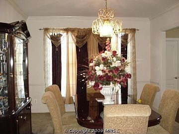 5th image of 5 Hemming Dr