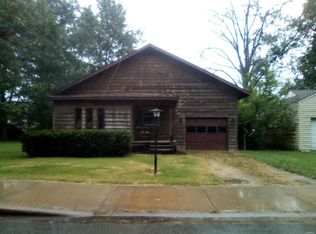 811 S Lincoln Blvd, Centralia, IL 62801