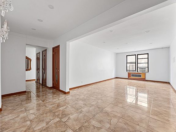 4th image of 1180 Ocean Pkwy APT 3E