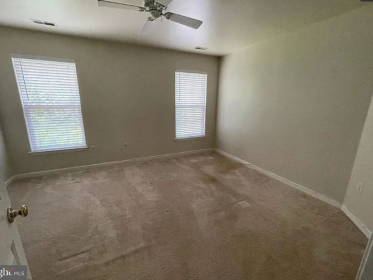 8870 Papillon Dr — Photo 7