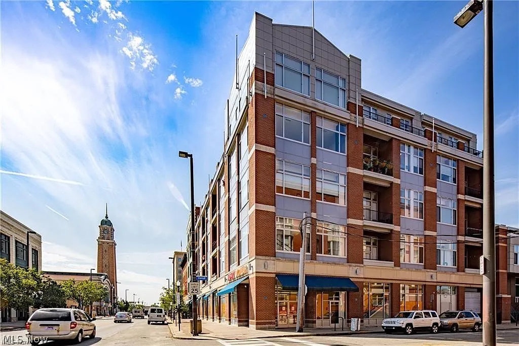 2 bed, 1260 sqft, $1,850 — Photo 1
