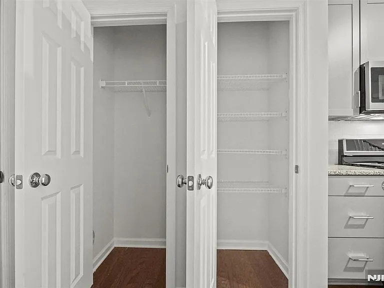 14 Leahy Dr — Photo 16