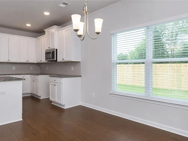 3370 Highbury Way — Photo 9