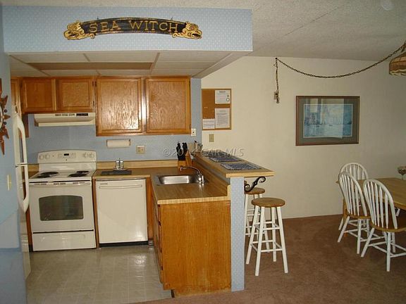 5th image of 13 131st St Unit 304