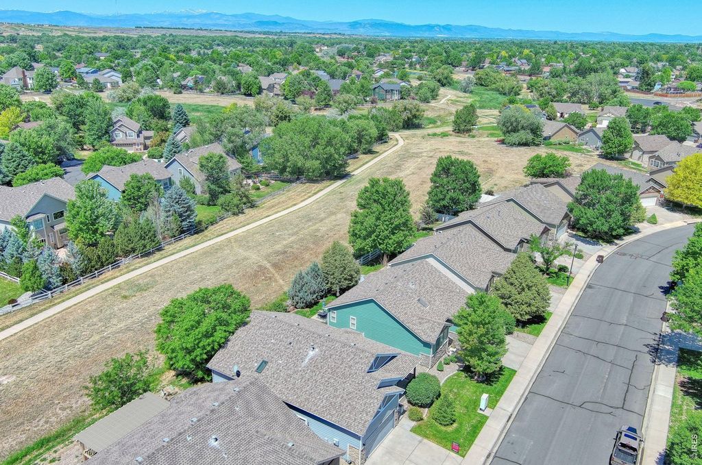 1384 Saginaw Pointe Dr