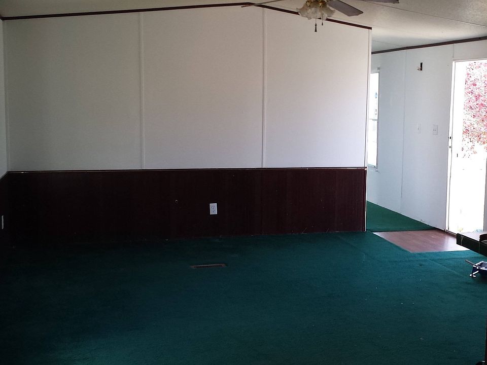 2nd image of 1 Hiltonhead Ct