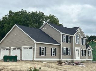 3 Esther Way, Dracut, MA 01826
