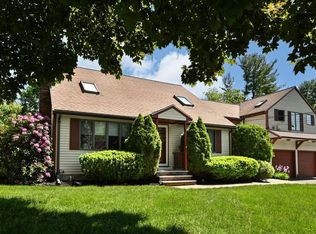 6 Redmond Ave, North Reading, MA 01864
