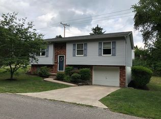 394 Lawnview Dr, Morgantown, WV