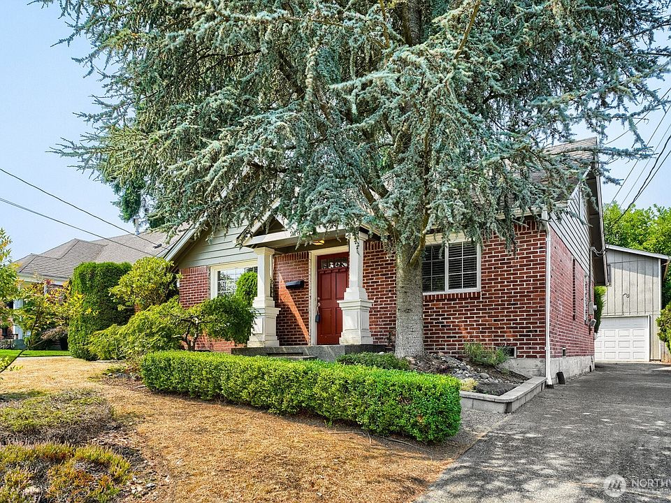 1st image of 218 Summit Avenue