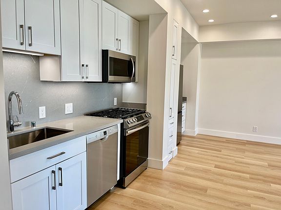 3rd image of 1740 Broadway APT 405