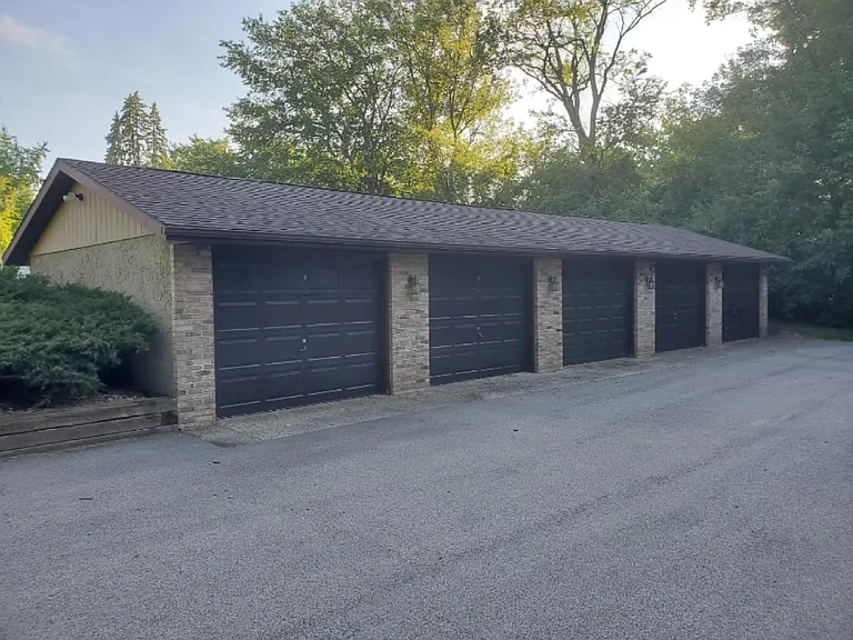 29820 Wilmot Rd #1 — Photo 12