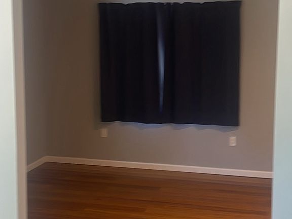 3rd image of 1555 Kings Canyon Rd #1559