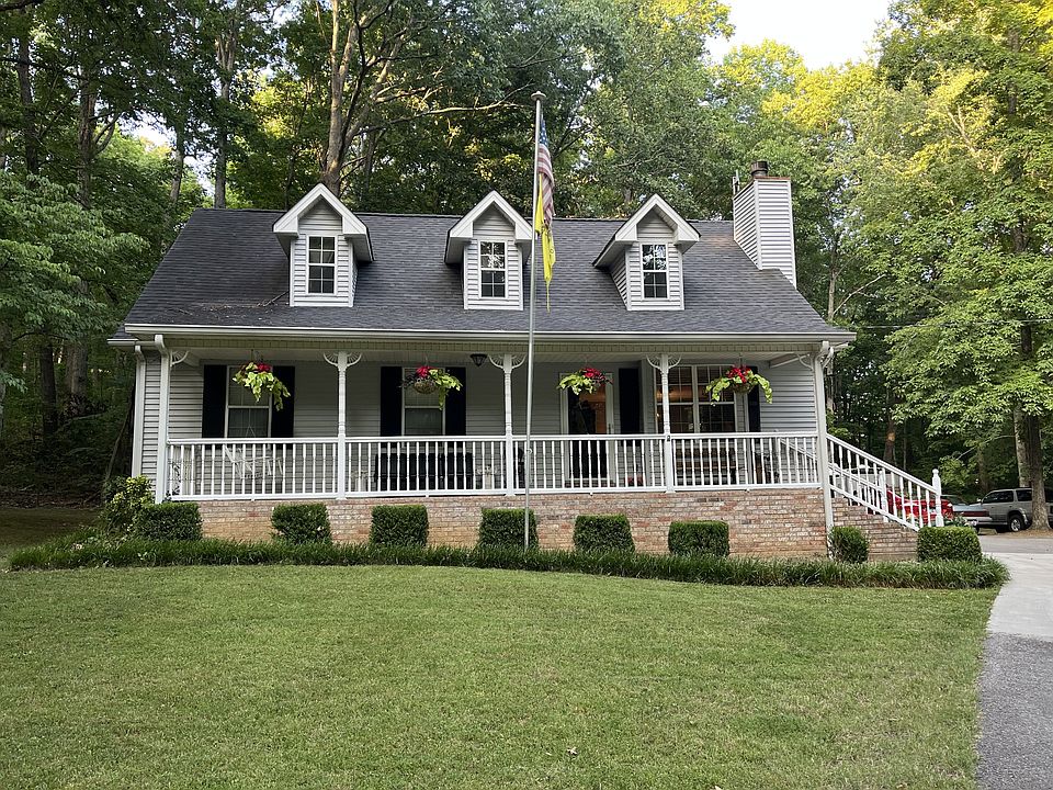 2nd image of 225 Nottingham Rd