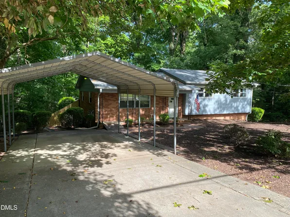 5022 Green Oak Dr, Durham, NC 27712