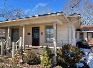 305 Ridge Ave, Beckley, WV 25801