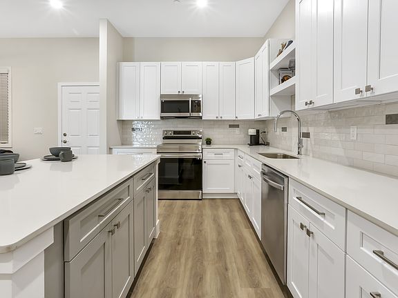 3rd image of 11 E Smith St #210