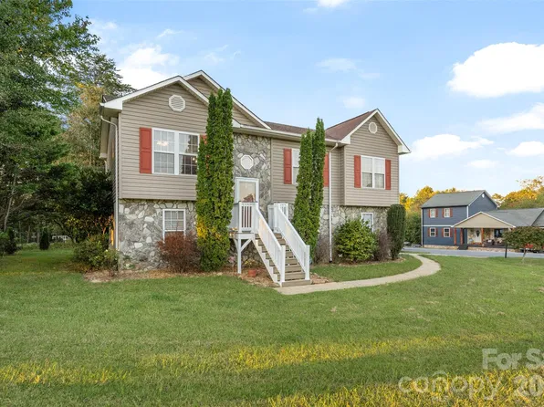 1500 Ivy Ln NW, Valdese, NC 28690