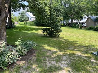 1145 Mount Hope Rd, Carver, MN 55315