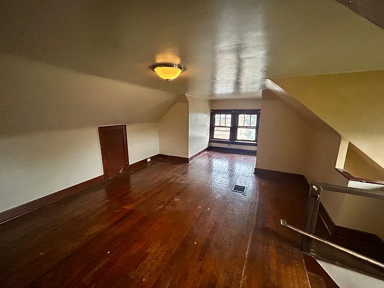 1311 Oakhill St — Photo 15