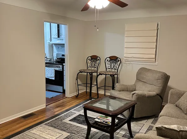 303 W Ainsworth St, Ypsilanti, MI 48197