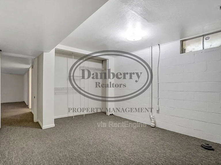1115 Secor Rd — Photo 31