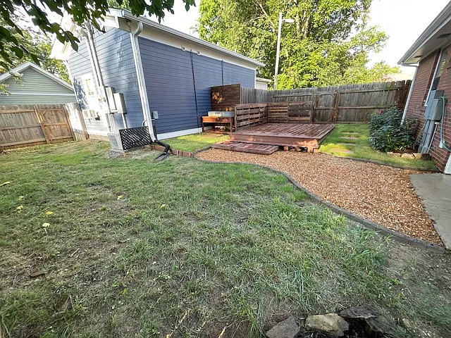 1411 Franklin Ave #A — Photo 17