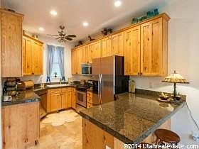 5th image of 1671 E Roycroft Pl APT A