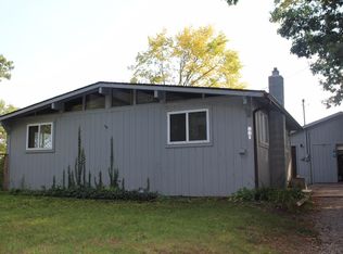 221 Studer Dr, Grass Lake, MI