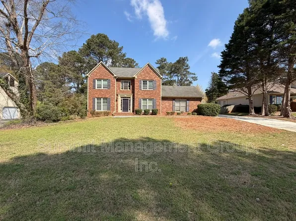 1611 Ellington Rd SE, Conyers, GA 30013