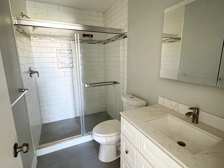 223 S K St — Photo 8