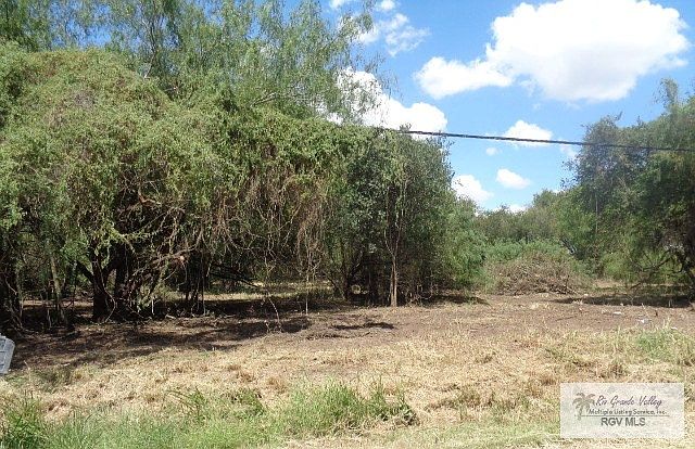 2nd image of 17641 Graham Rd