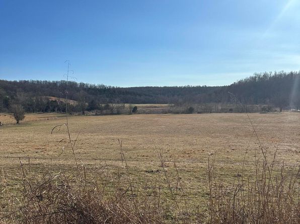 000 County Road 551, Bakersfield, MO 65609