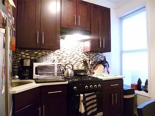 Rented by I & I New York | media 7
