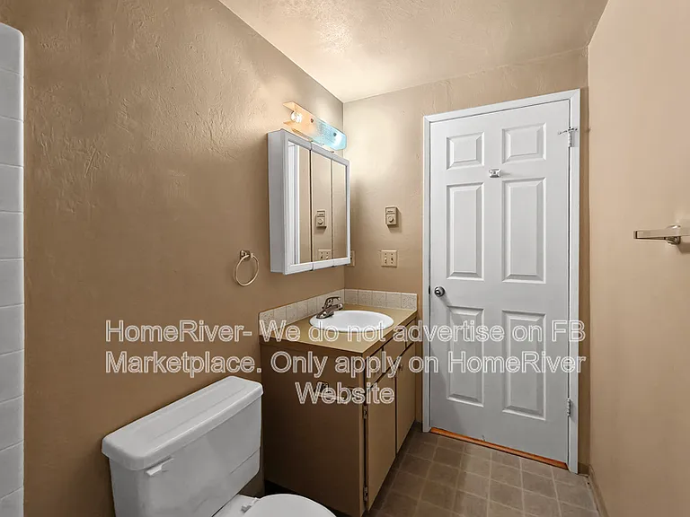 819 E 9th Ave — Photo 12