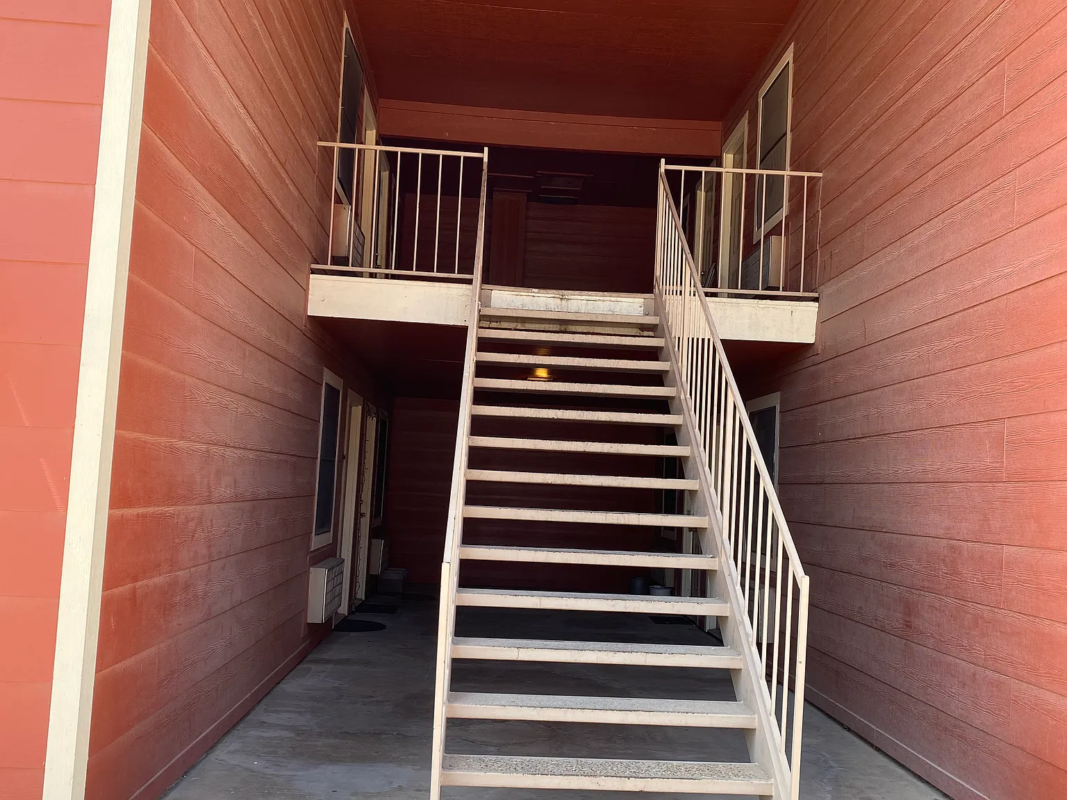 Sandpiper Apartments & Storage — Photo 1