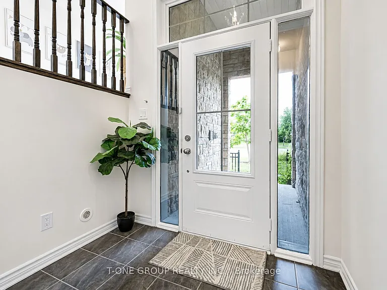 27 Sharbot Ln — Photo 3
