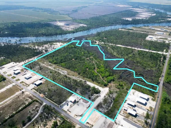 S Long St, Pt Saint Joe, FL 32456