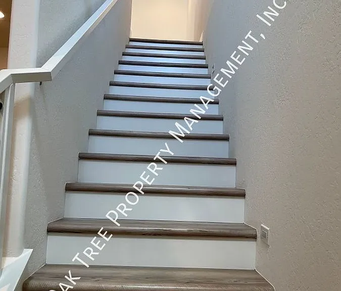 2863 E Tamarind Dr — Photo 9