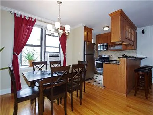 Sold by Exclusive Properties Sotheby's International Realty | media 32