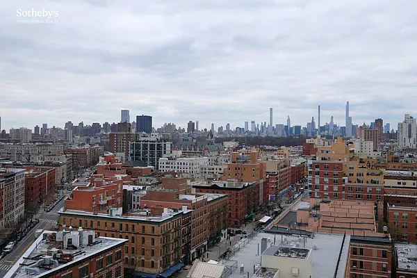 Rented by Sotheby's International Realty | media 27