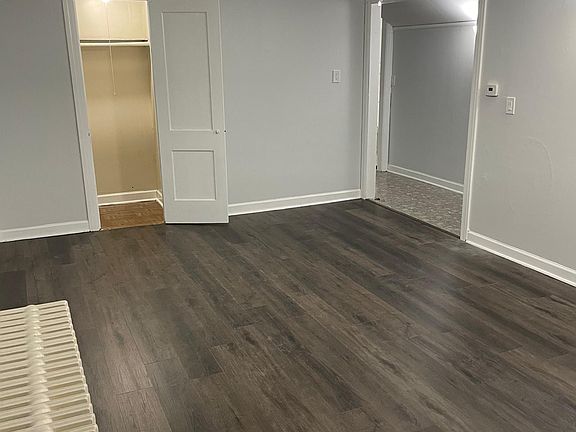 2nd image of 4956 W Oakdale Ave #2