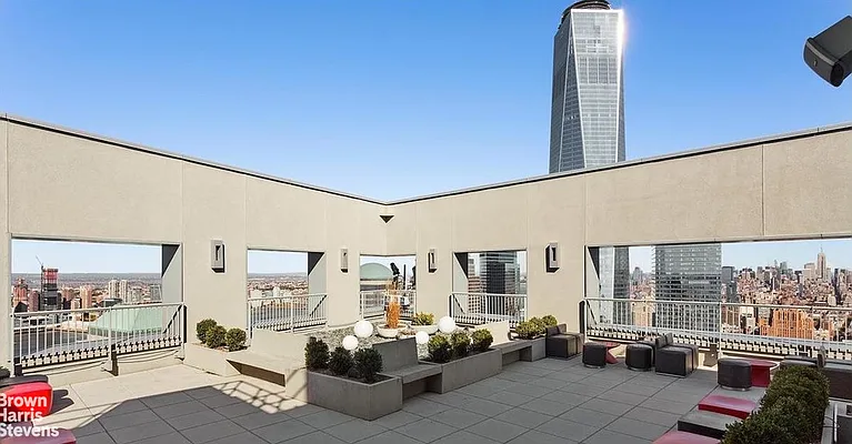 Rented by Brown Harris Stevens | media 26