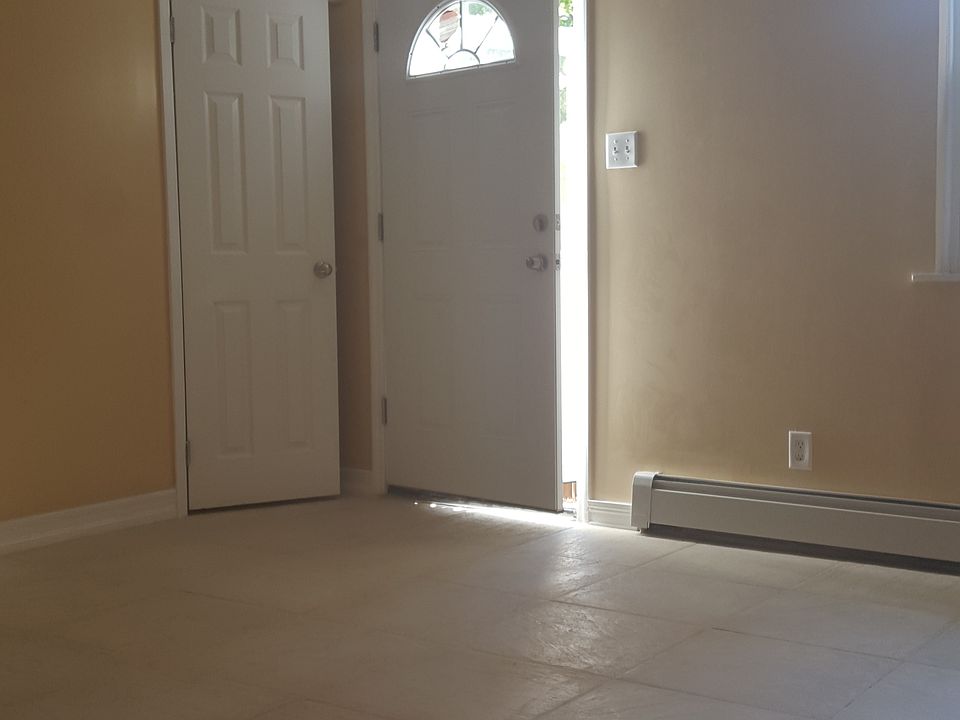 1st image of 2733 E 23rd St #1