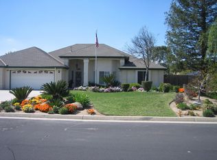 2680 Holly Ave, Clovis, CA 93611