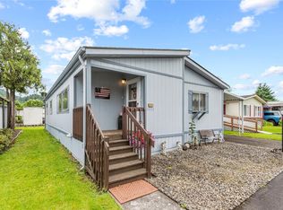 2432 Nightingale Ln, Kelso, WA 98626