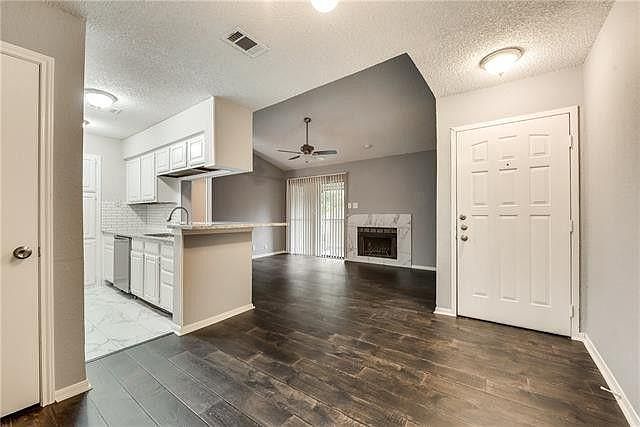 1st image of 1204 Harwell Dr