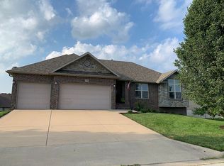 1705 E Thoroughfare Dr, Republic, MO 65738