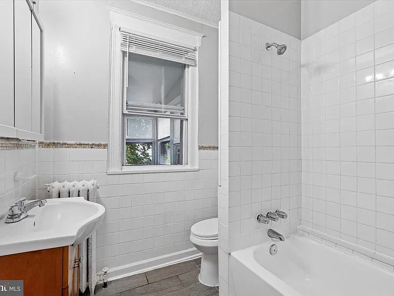 4605 Georgia Ave NW — Photo 9