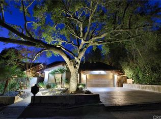 4133 Meadow Lark Dr, Calabasas, CA 91302
